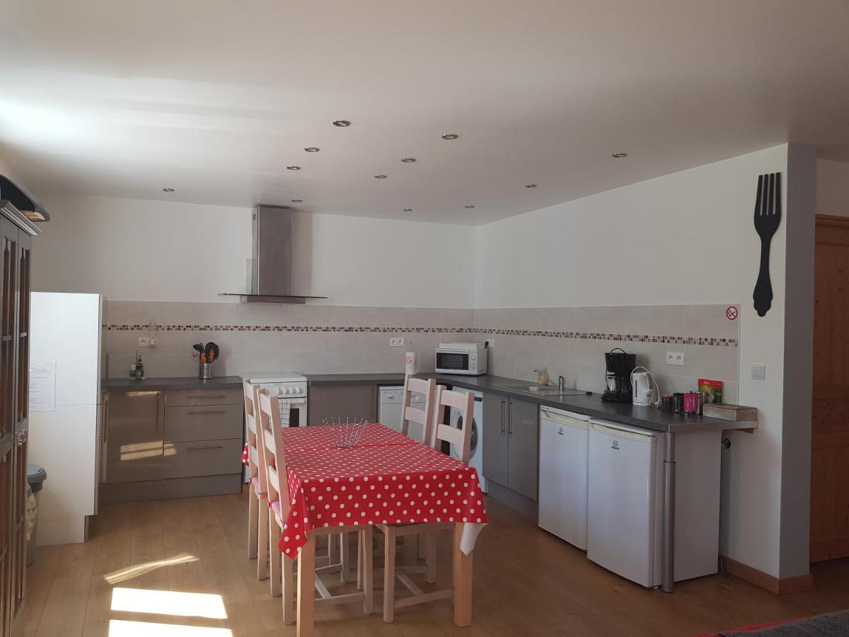 Les Trois Lions Apartment Foix Luaran gambar